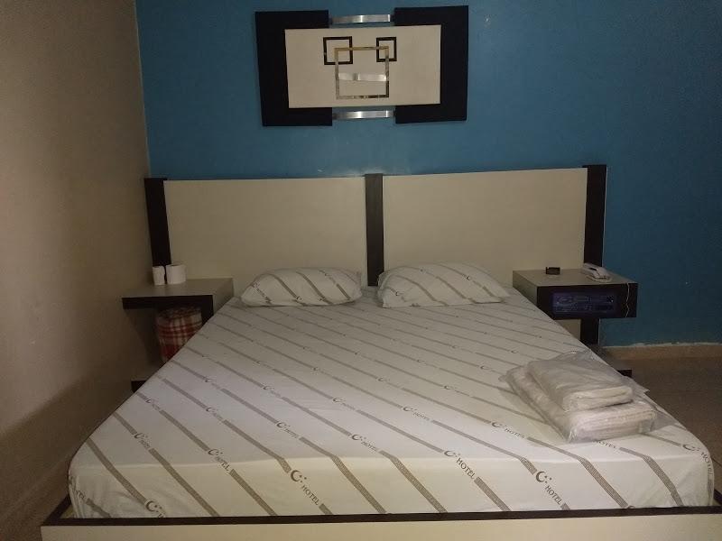 Hotel Flex In Osasco Buitenkant foto